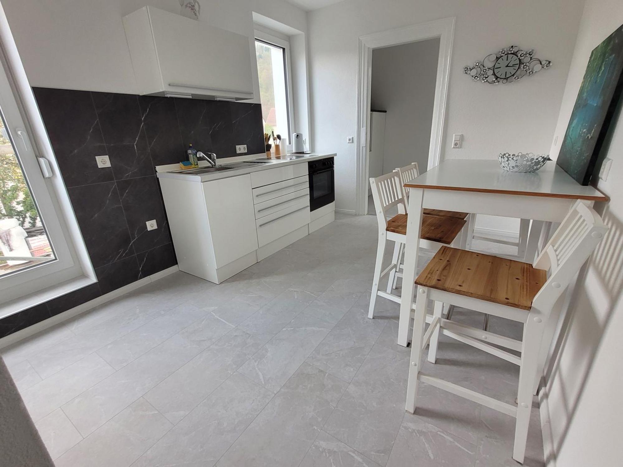 אלבשטאדט Schoene 3,5 Zimmer Handwerkerwohnung Free Parking Gute Lage מראה חיצוני תמונה